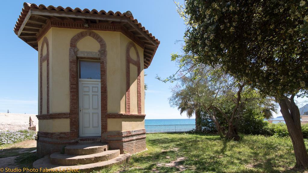 Le Poseidon Hotel La Seyne-sur-Mer Bagian luar foto