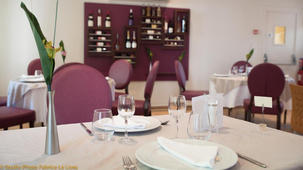 Le Poseidon Hotel La Seyne-sur-Mer Bagian luar foto